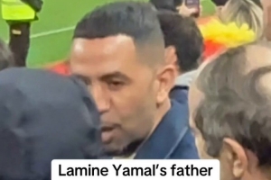 亚马尔点球大战失手，现场观赛的父亲淡定微笑