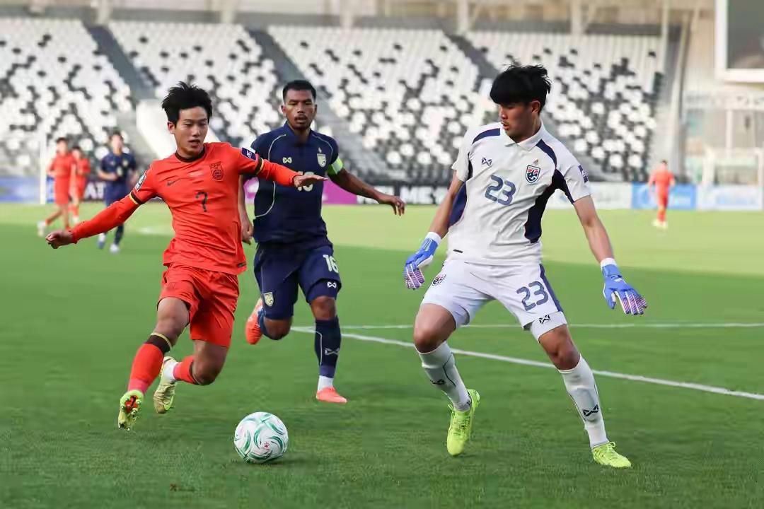 开云体育入口-创造13年历史 U23国足0-0战平泰国 历史性挺进亚洲杯八强